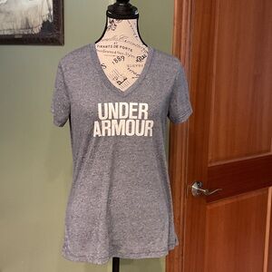 Under Armour Women's V-Neck Tee, Sz Small